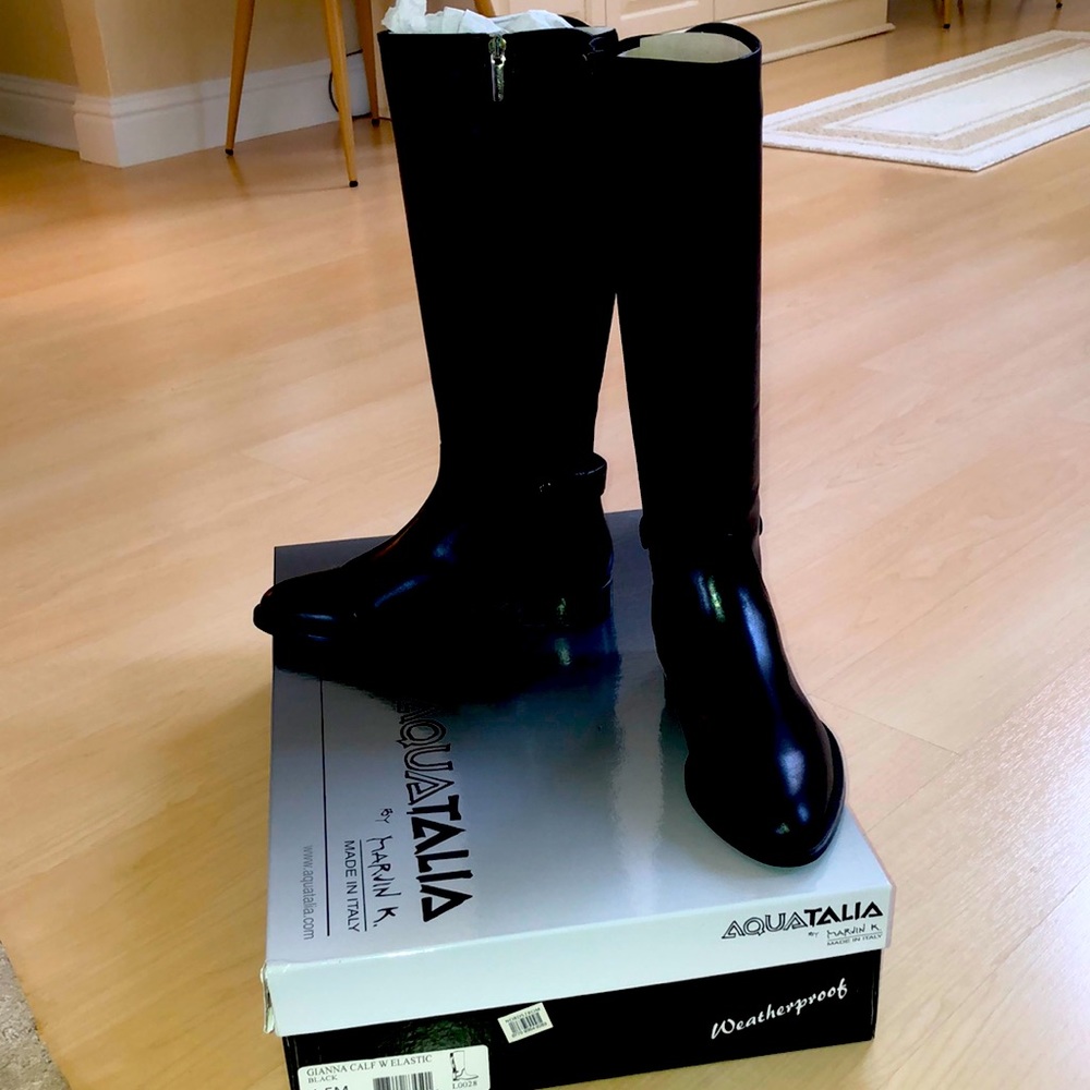 NWT AQUATALIA GIANNA Leather Boot.